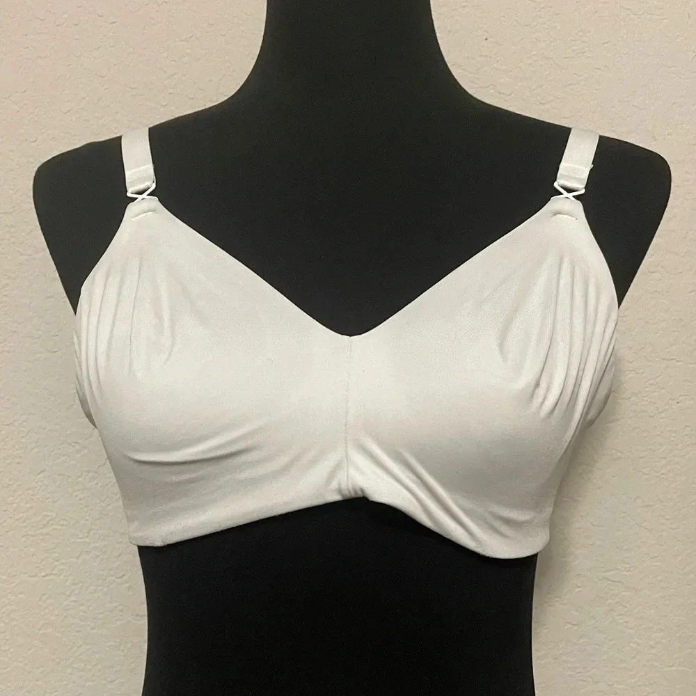 Warner's Women's Elements of Bliss Wire-Free Bra size 38B color white